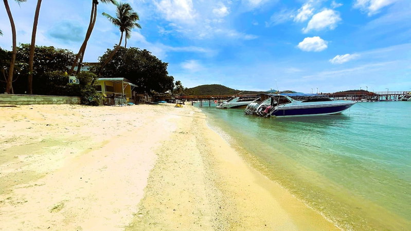 Rockstar Beach Apartments, Koh Samui, Thailand