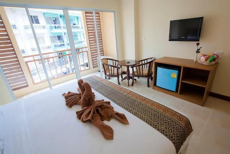Iris Residence, Pattaya, Thailand