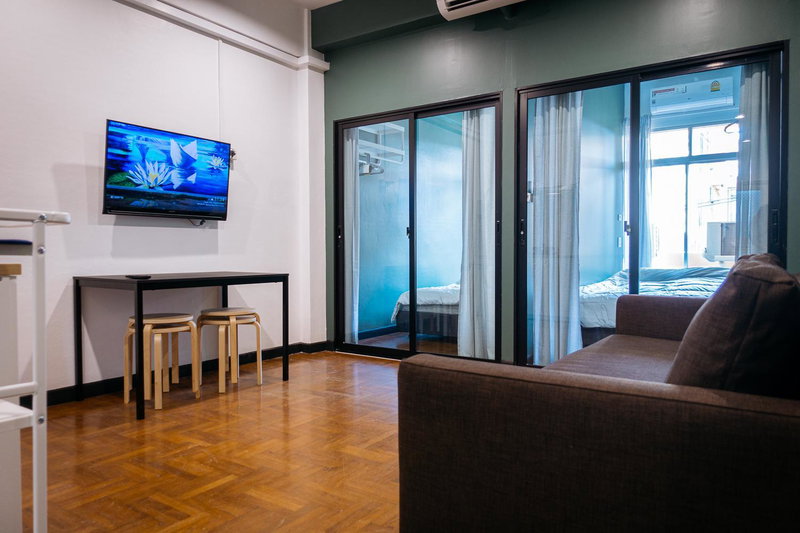 T3 TWO Bedrooms WIFI Full kitchen 1 min to BTS, Bangkok, Thailand