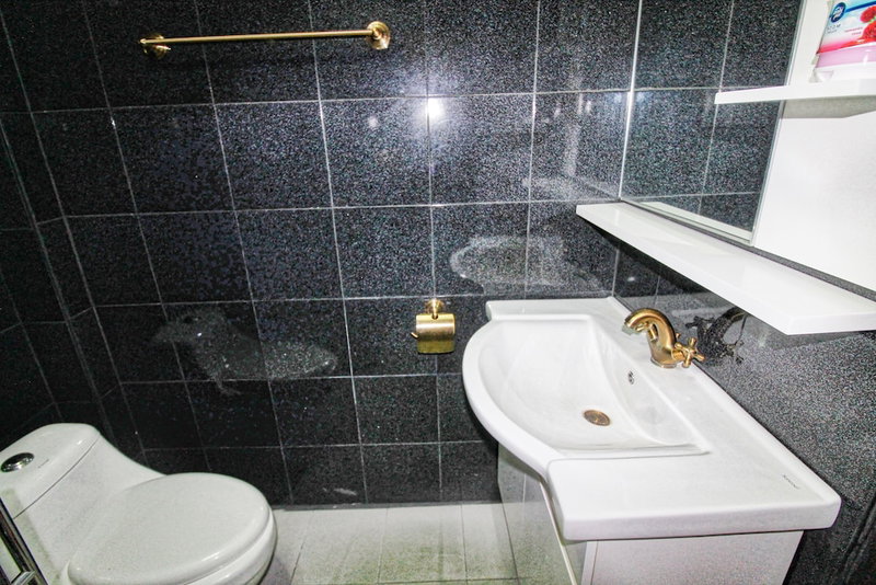 Phratamnak Inn, Pattaya, Thailand