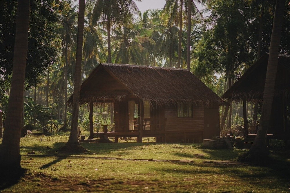 Hotel · COCO Canopy Boutique Resort, Nuea Khlong
