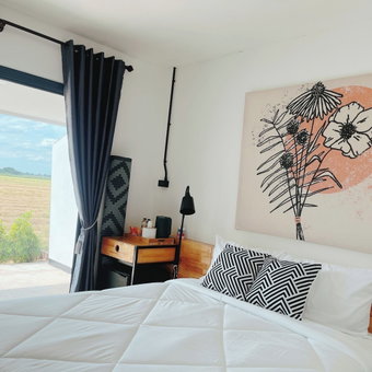 Penguin Villa Resort & Bistro, Ratchaburi, Thailand