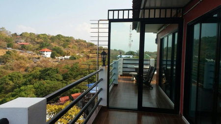 Ocean View Resort - Koh Sichang, Ko Si Chang, Thailand