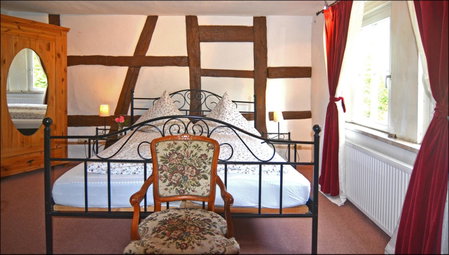 Hotel Herberge zur Traube, Bad Wimpfen, Germany