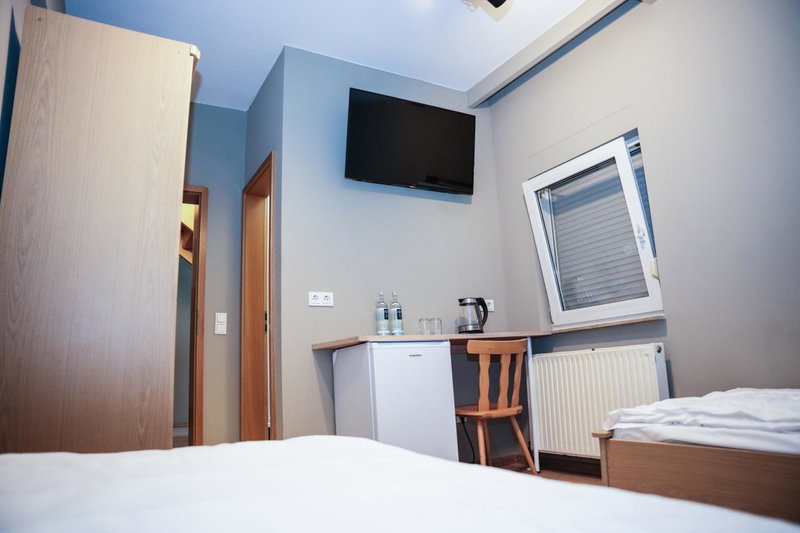Angelis Pension Frankfurt Airport, Kelsterbach, Germany