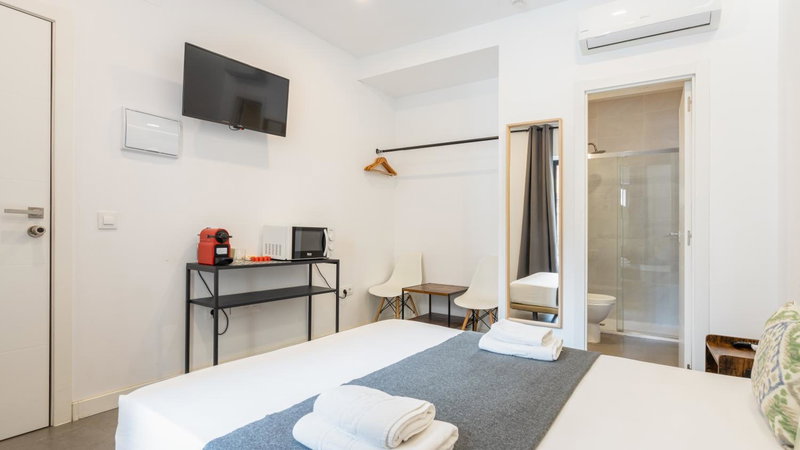 Apartamentos Dolium, Seville, Spain
