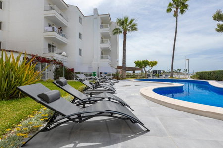 Sand Beach Apartments, Port d'Alcudia, Spain