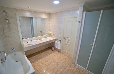 Holiday Premium Resort, Benalmádena, Spain