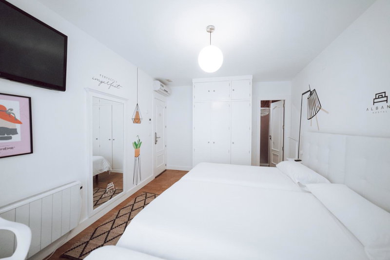 Hostal Misericordia, León, Spain