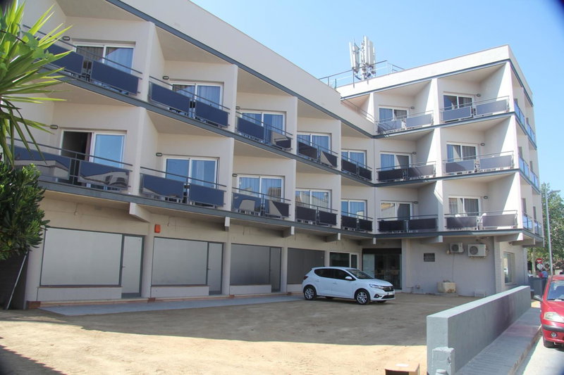 Aparthotel Els Molins, Roses, Spain