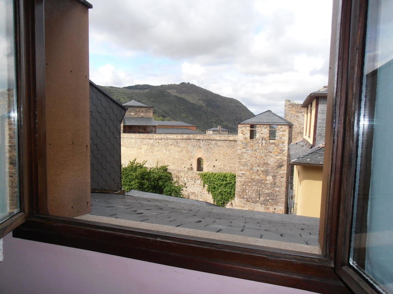 Hostal Virgen de la Encina, Ponferrada, Spain