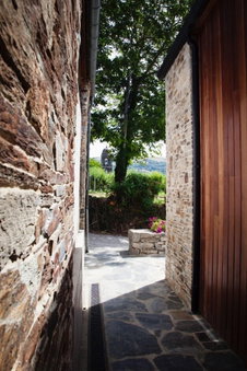 Complexo Xacobeo, Triacastela, Spain