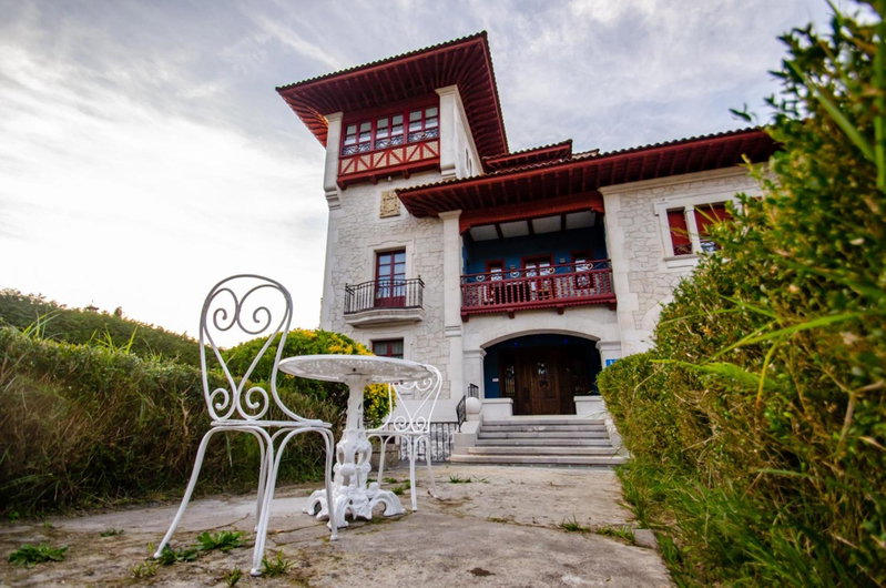 Hotel Palacete Real, Villamayor, Spain