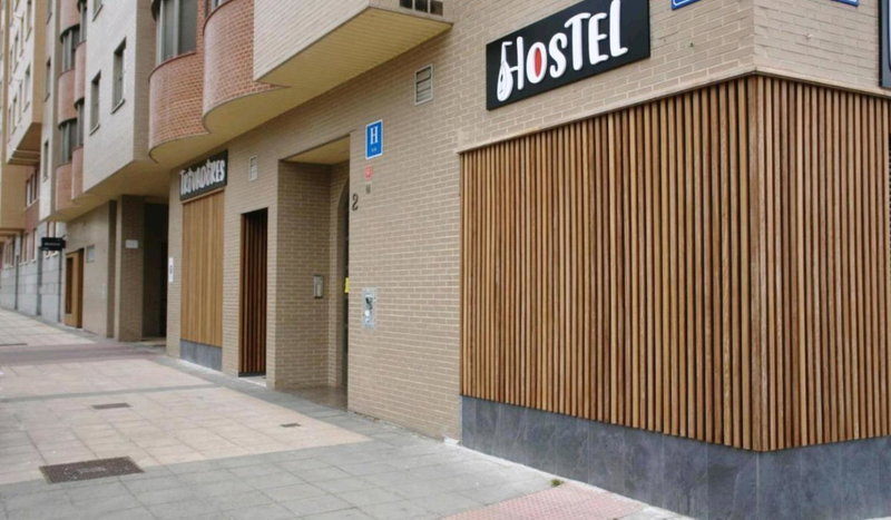 Hostel Trovadores, Burgos, Spain