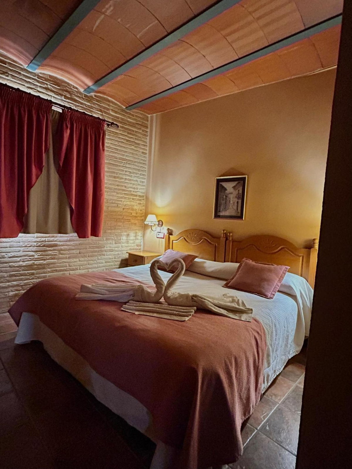 Hotel · Hostal meson del rey, Olocau Del Rey