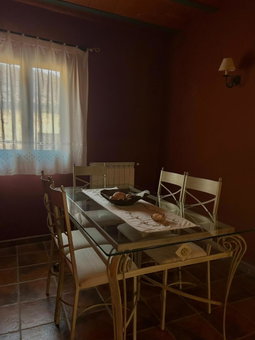 Hostal meson del rey, Olocau del Rey, Spain