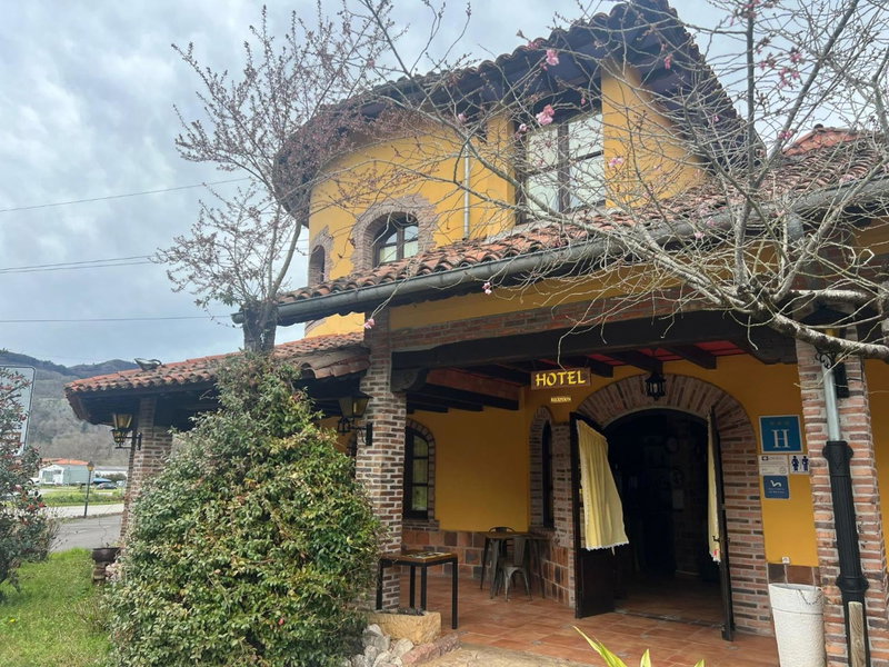 Hotel El Bricial, Soto de Cangas, Spain