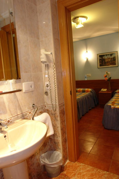 Hostal Campus, Burgos, Spain