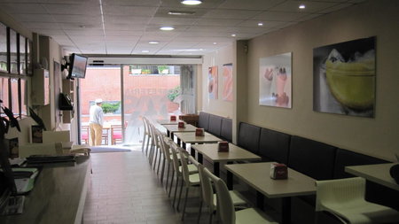 ROVIOR Rooms & Café, Calafell, Spain