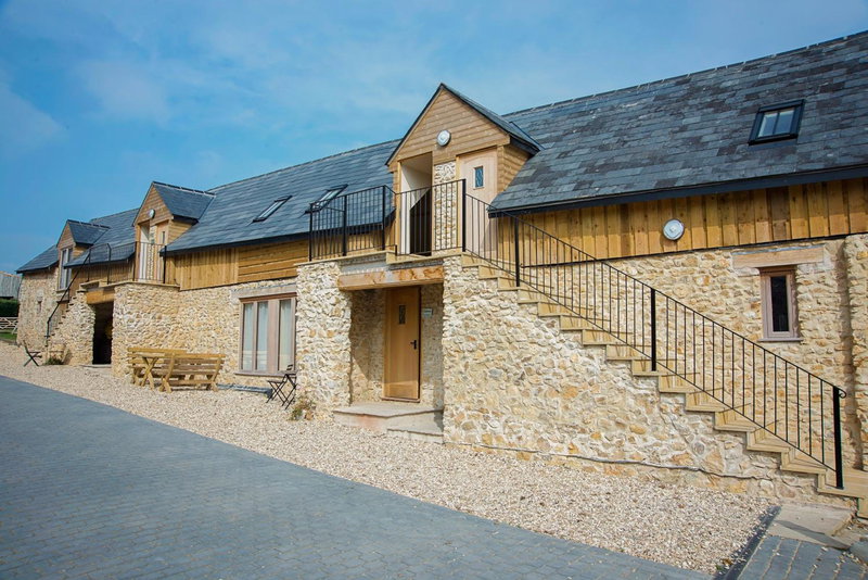 Hills Farm Stays, Kilmington, United Kingdom