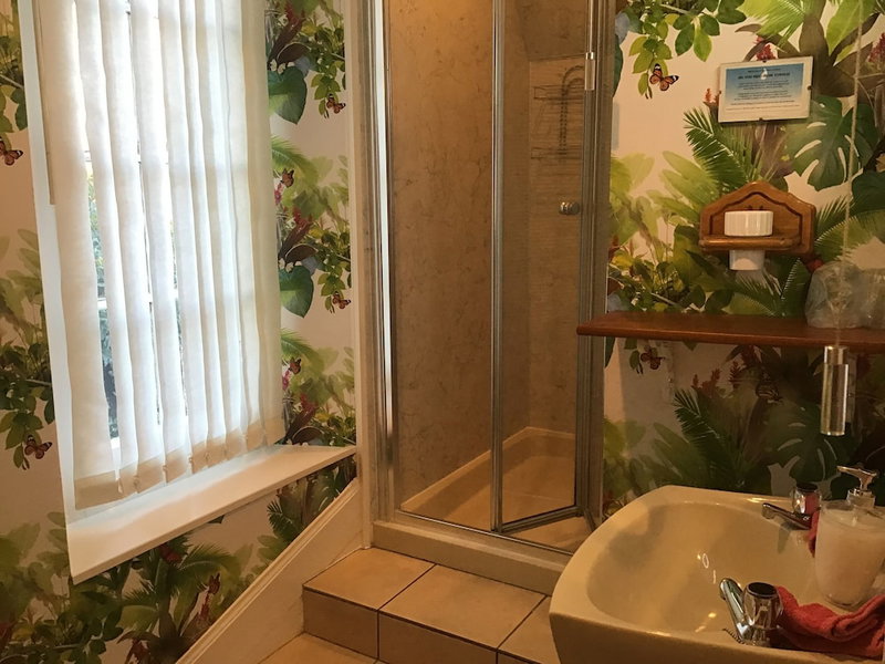 Hundalee House B&B, Jedburgh, United Kingdom