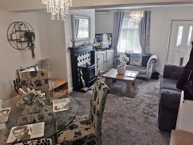 2-Bed House in Macclesfield Cheshire, Macclesfield, United Kingdom