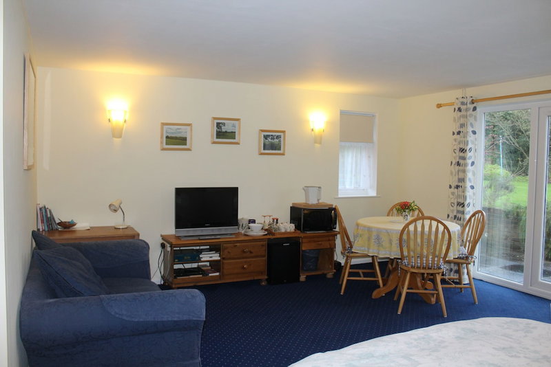 Courtlands Nurseries B&B, East Grinstead, United Kingdom