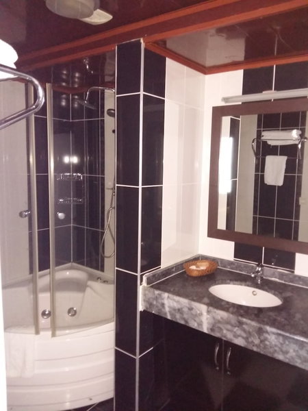 Cihan Otel, Hopa, Turkey