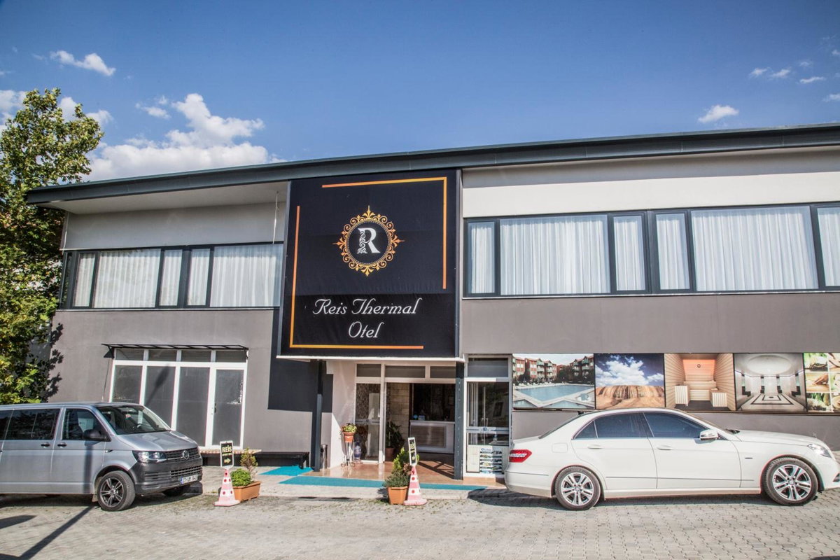 Hotel · Reis Thermal Otel, Pamukkale