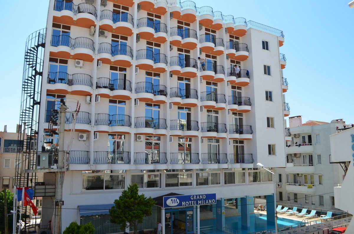 Hotel · Grand Milano Hotel, Ayvalık