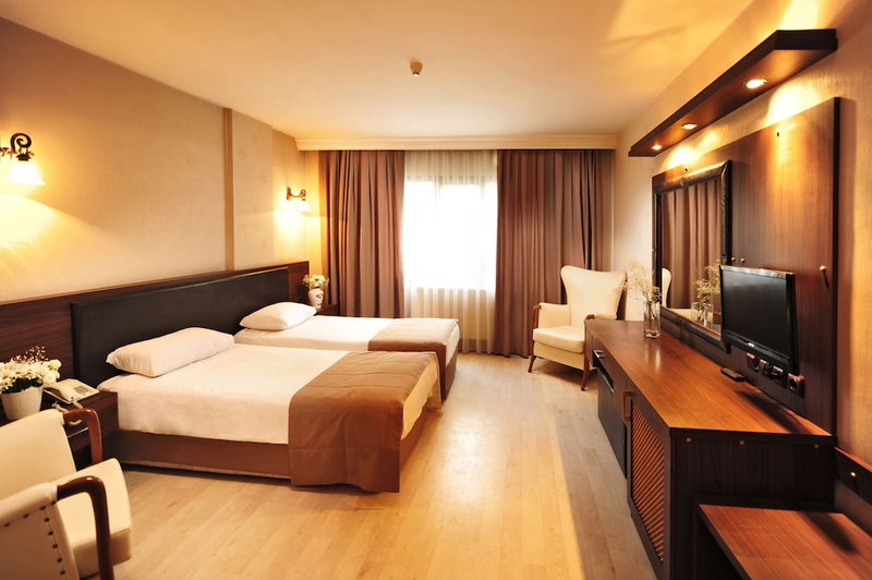 Üstün Otel Alsancak, Izmir, Turkey