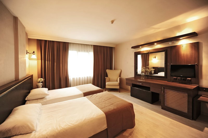 Üstün Otel Alsancak, Izmir, Turkey