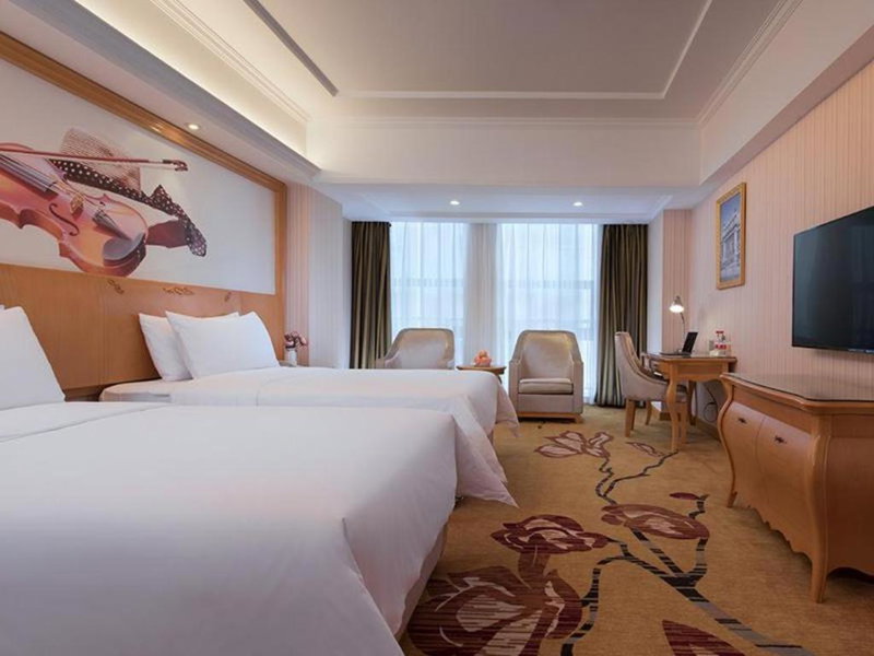 Vienna Hotel Henan Luoyang Jiudu Road Wanda, Luoyang, China