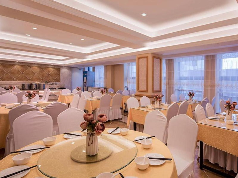 Vienna Hotel Henan Luoyang Jiudu Road Wanda, Luoyang, China