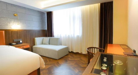 Borrman Hotel Capital Airport Convention & Exhibition Center Auto Market, Tahe, China