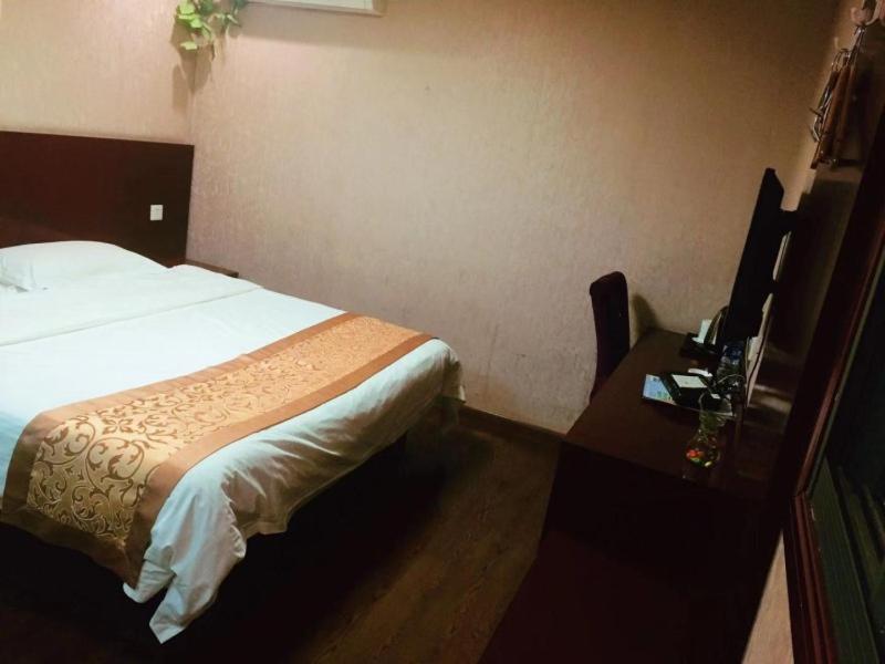 Greentree Alliance Shang Hai Pudong New Area Zhangyang Road Hotel, Shanghai, China