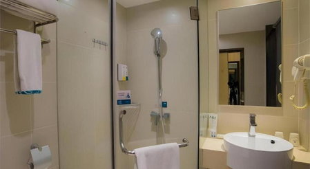 City Comfort Inn Liuzhou High-speed Railway Station, Liuzhou, China