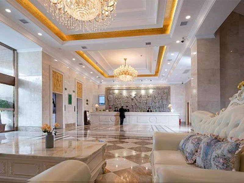 Vienna Hotel Hunan Yiyang Jinshan Road Xiufeng Park, Yiyang, China