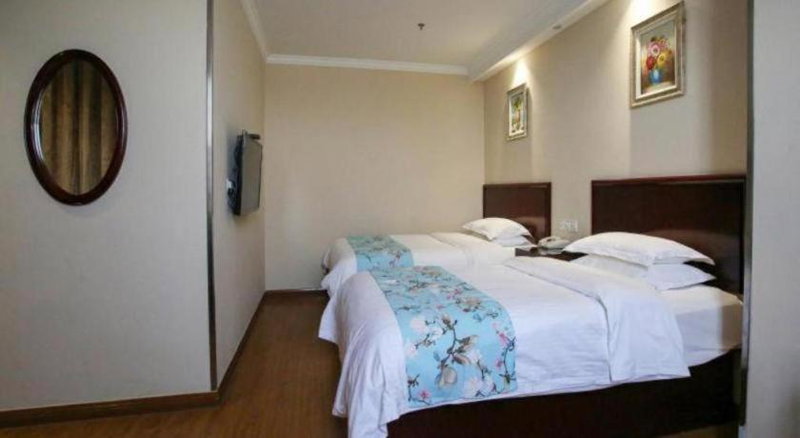 GreenTree Inn Jiangsu Wuxi Xishan DongTing Erquan East Road XinGuang Newly Estate Express Hotel, Wuxi, China