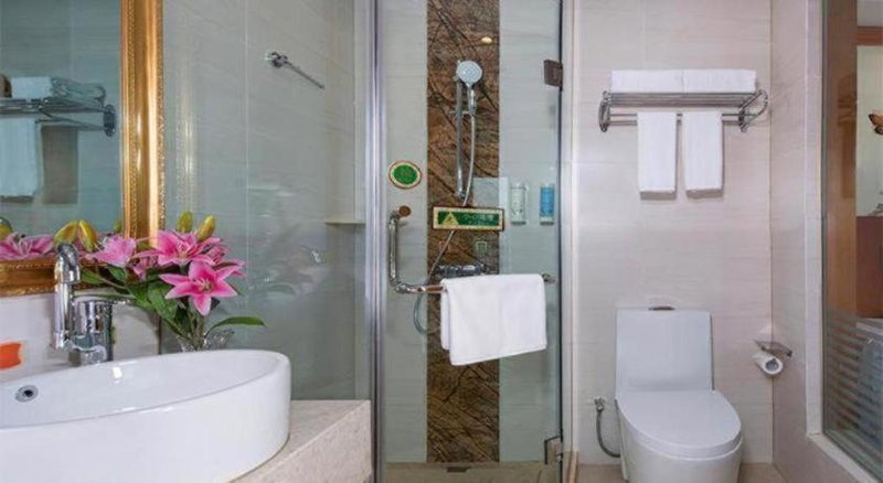 Vienna Hotel Zhengzhou Only Henan Movie Town, Zhongmou, China