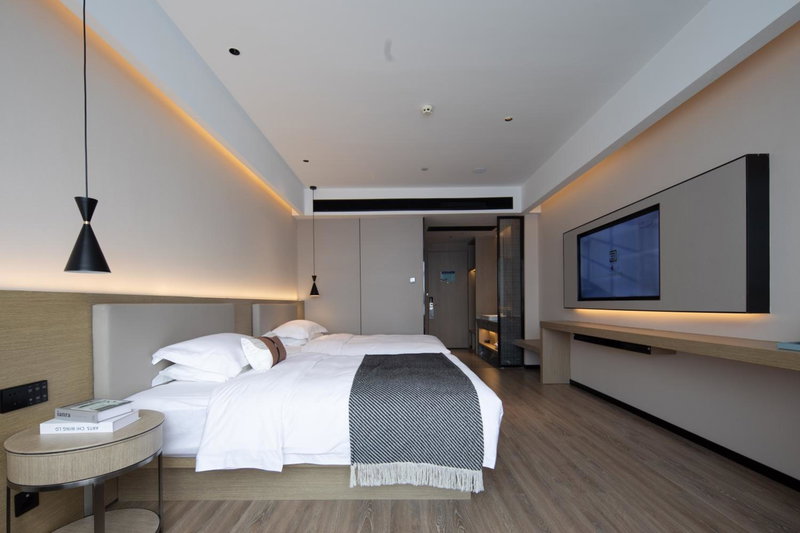 Echarm Hotel Chengmai Old Town Software Park, Bailian, China