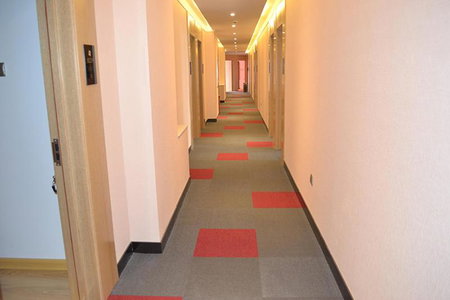 Thank Inn Chain Hotel Zhangjiakou Zhangbei County Tianbao New City, Zhangbei, China