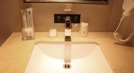 City Comfort Inn Changsha Yuelu Mountain Orange Island Head, Changsha, China