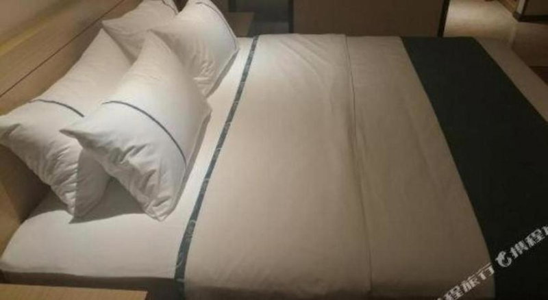 City Comfort Inn Zhanjiang Middle Haibin Avenue Wanda Plaza, Zhanjiang, China