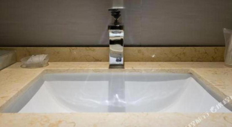 City Comfort Inn Zhanjiang Middle Haibin Avenue Wanda Plaza, Zhanjiang, China