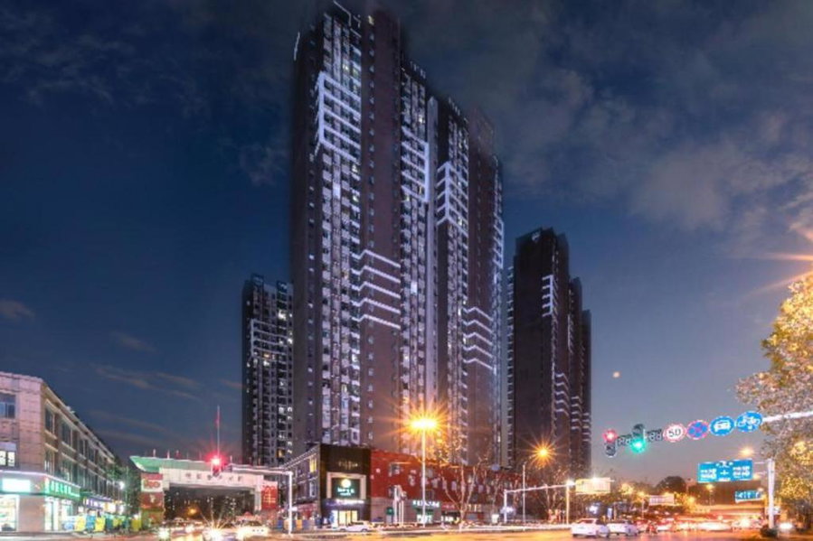 City Comfort Inn Wuhan Jindi Plaza Luojiagang Metro Station, Wuhan, China
