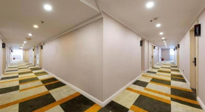Shell Hotel Huaibei Jinying Plaza Long Distance Bus Station, Huaibei, China