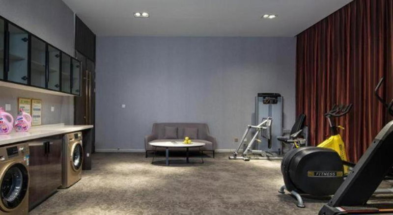 Vienna Hotel Jinan Beiyuan Street Red Star Macalline, Jinan, China