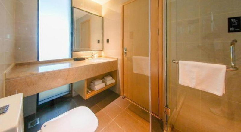 City Comfort Inn Haikou Zhongjie Road Walking Street, Haikou, China