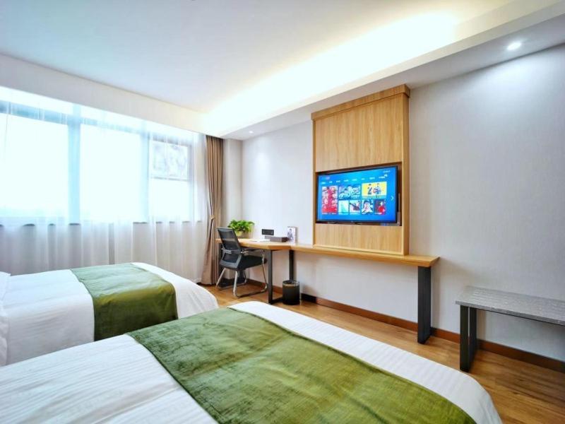 GreenTree Inn Changzhou Xuebu Eastern Salt Lake City, Miaoxi, China